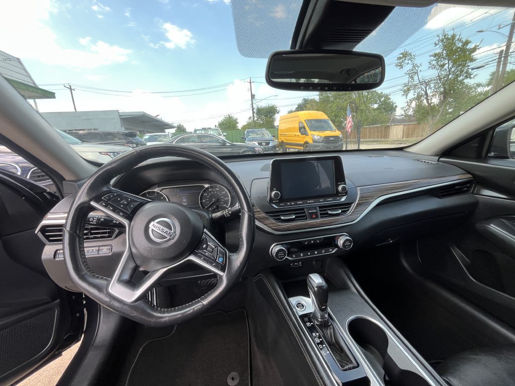 2019 Nissan Altima Image 33
