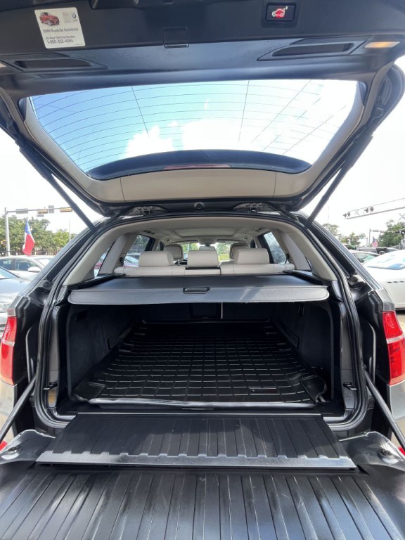 2011 BMW X5 Image 12