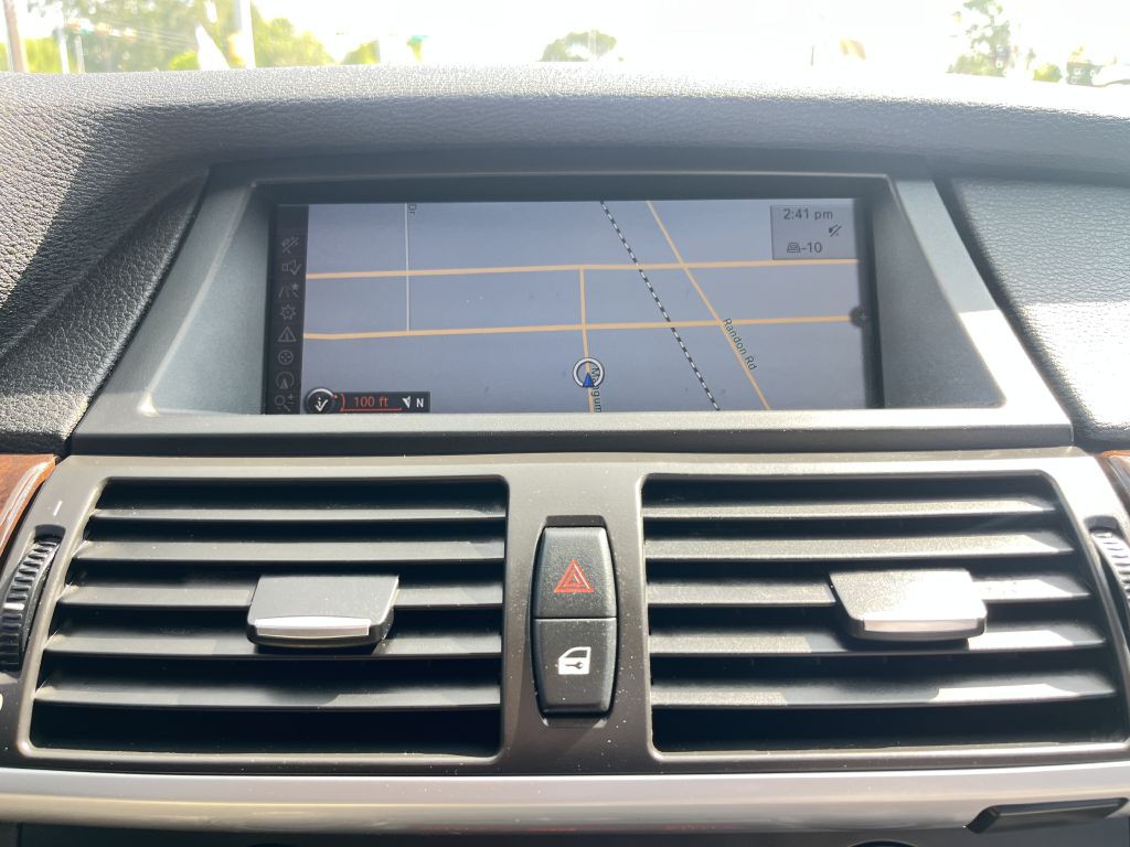 2011 BMW X5 Image 19
