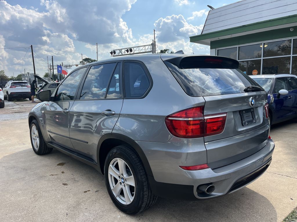 2011 BMW X5 Image 42