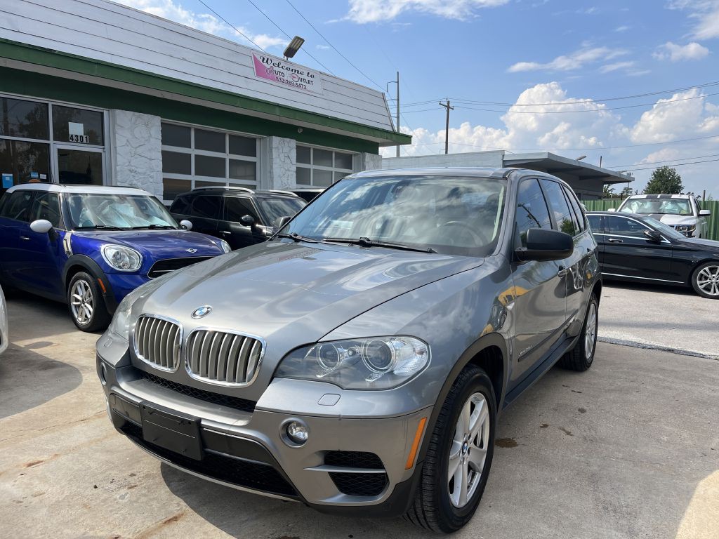 2011 BMW X5 Image 44