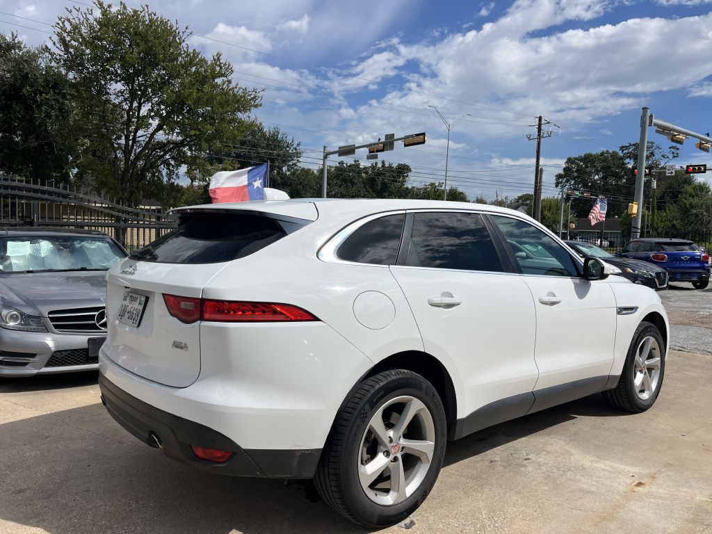 2019 Jaguar F-PACE Image 9