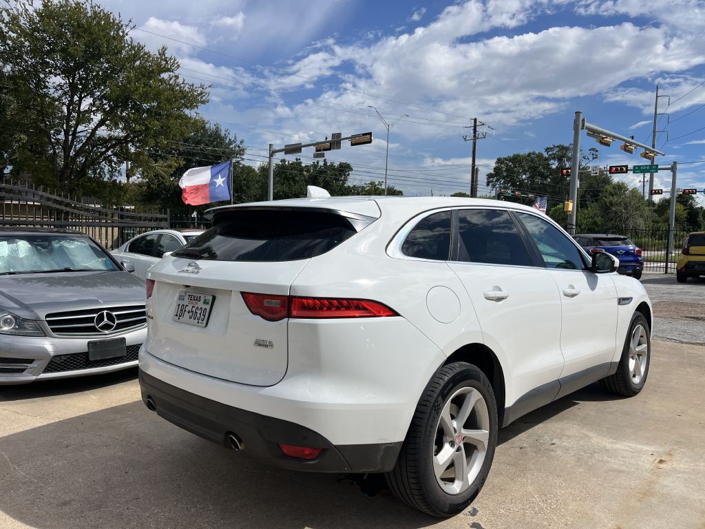 2019 Jaguar F-PACE Image 10