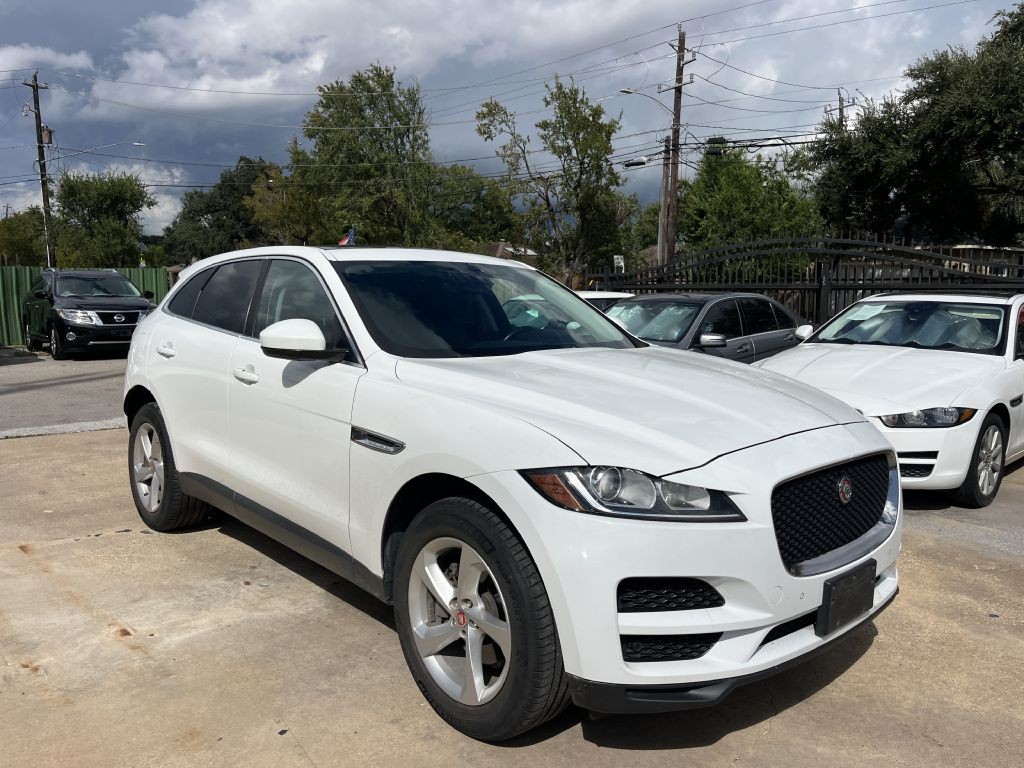 2019 Jaguar F-PACE Image 8
