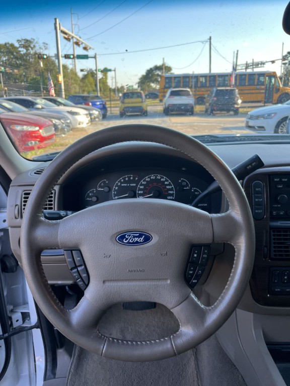 2002 Ford Explorer Image 4
