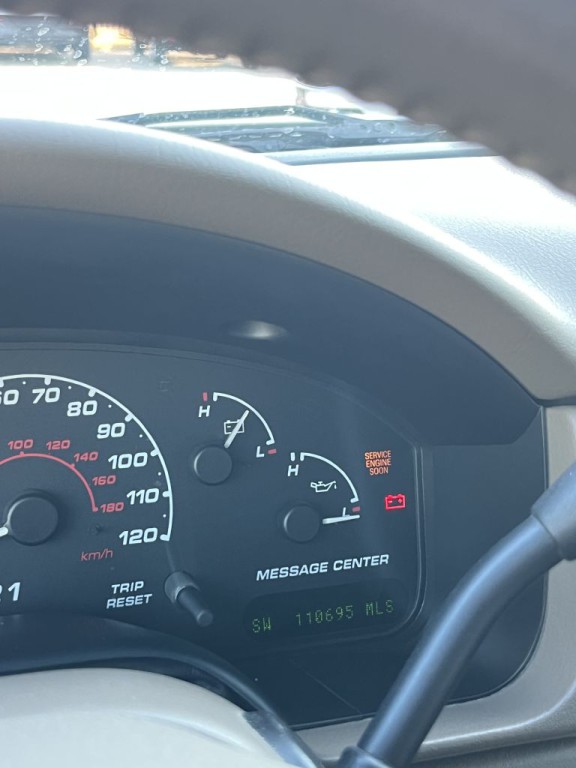 2002 Ford Explorer Image 7