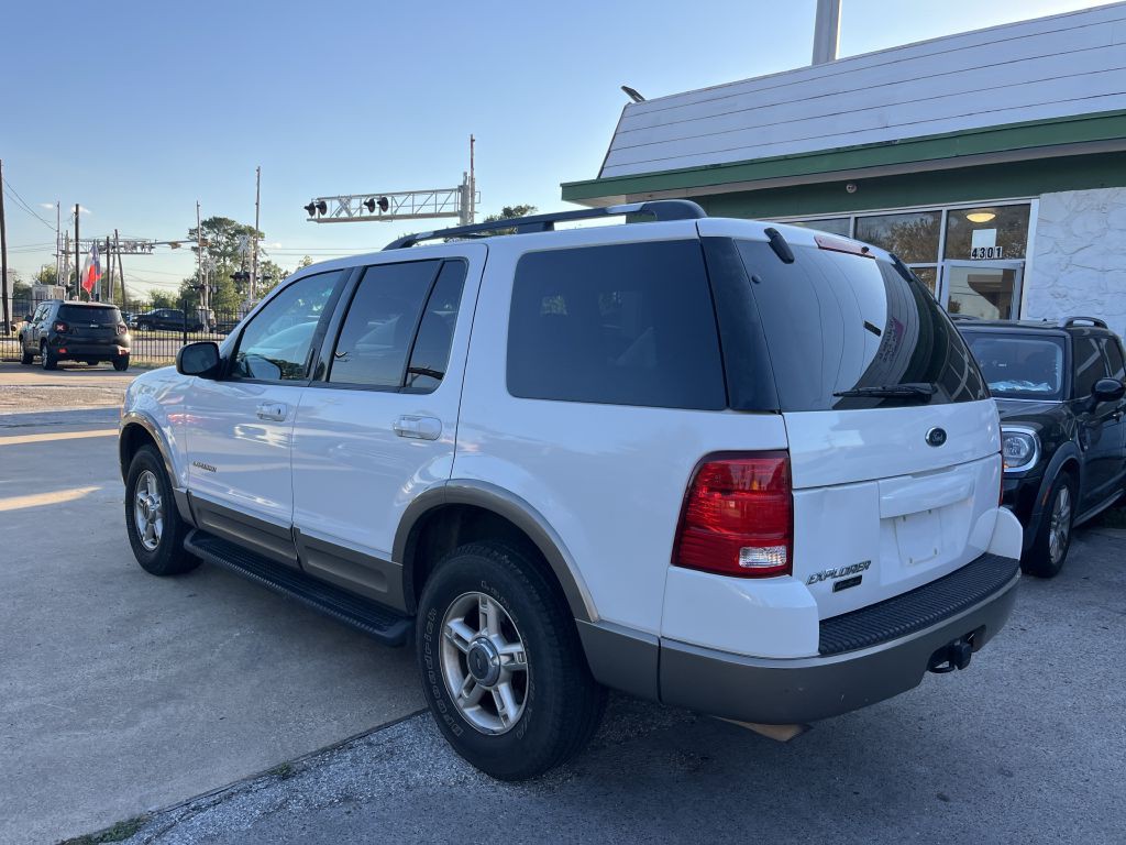 2002 Ford Explorer Image 29