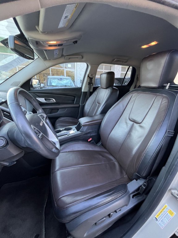2011 GMC Terrain Image 17
