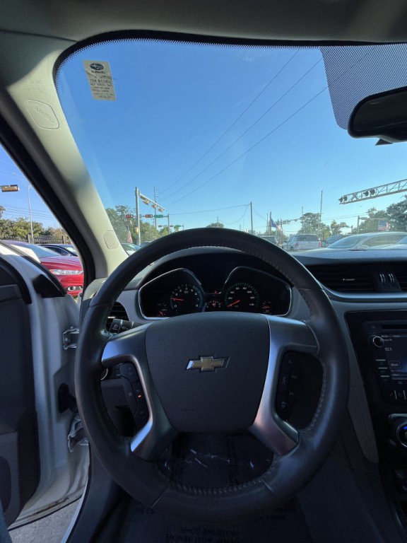 2015 Chevrolet Traverse Image 9