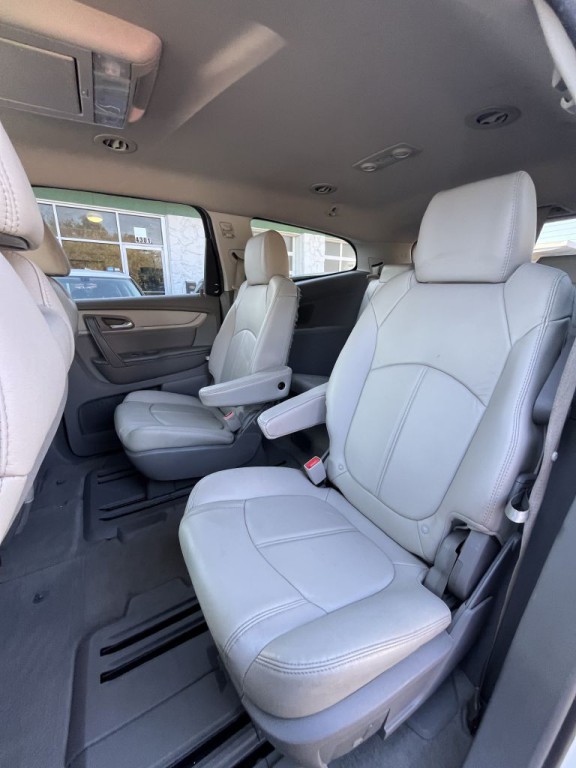 2015 Chevrolet Traverse Image 18