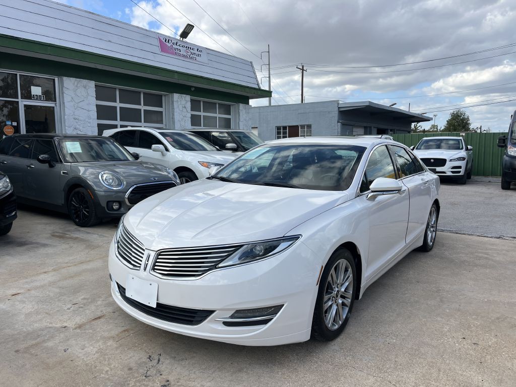 2014 Lincoln MKZ Image 4