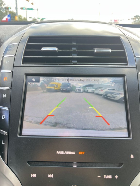 2014 Lincoln MKZ Image 22