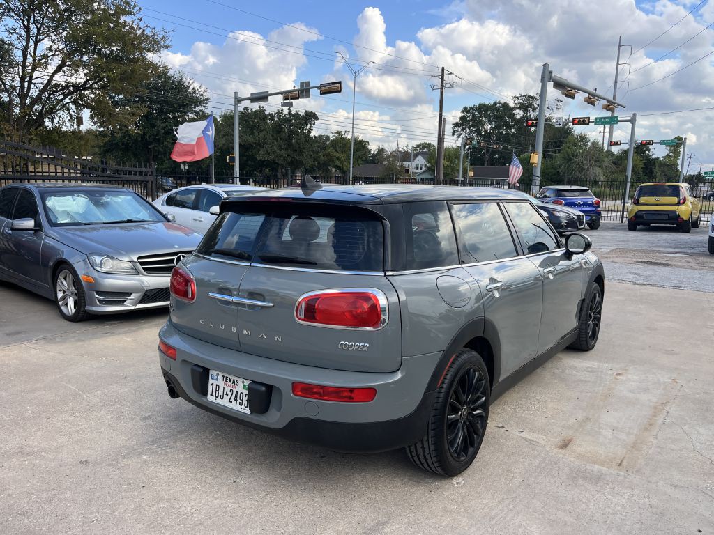 2016 MINI Cooper Image 19