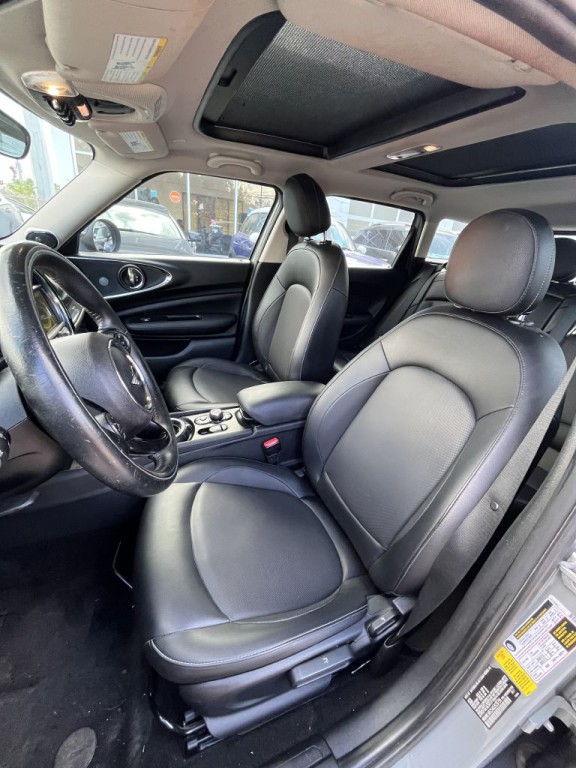 2016 MINI Cooper Image 38