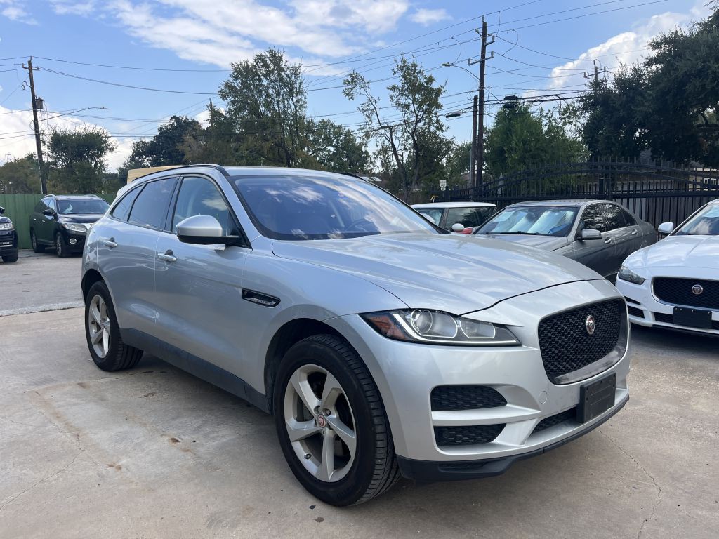 2017 Jaguar F-PACE Image 62