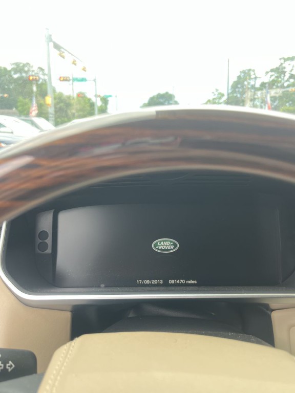 2015 Land Rover Range Rover Image 13