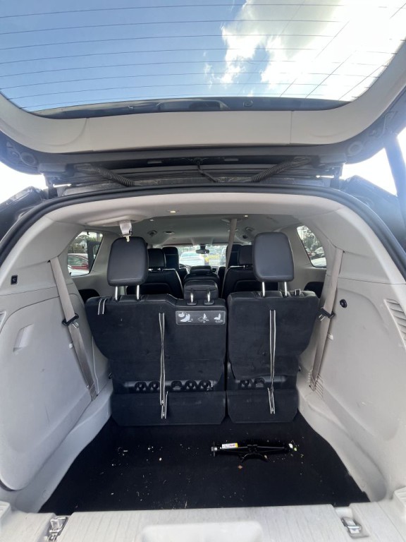 2017 Chrysler Pacifica Image 9