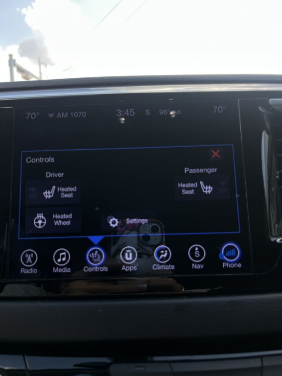 2017 Chrysler Pacifica Image 40