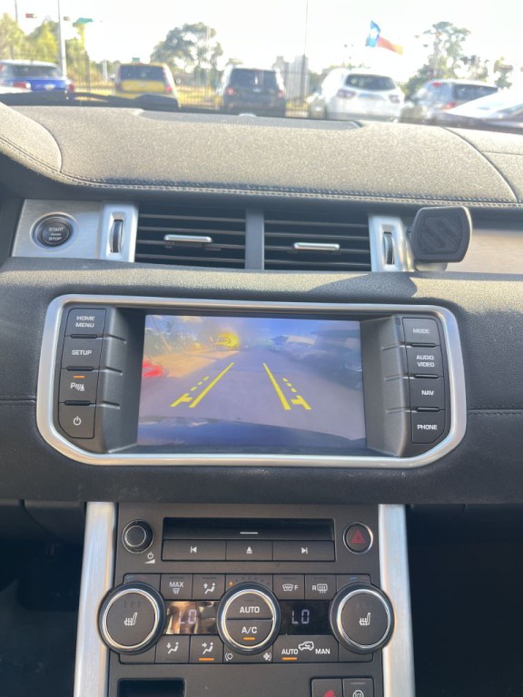 2014 Land Rover Range Rover Evoque Image 17