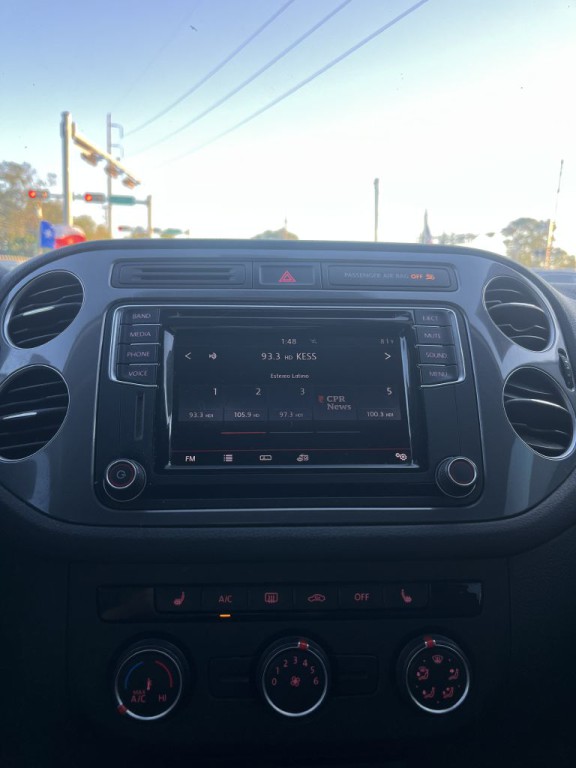 2017 Volkswagen Tiguan Image 47