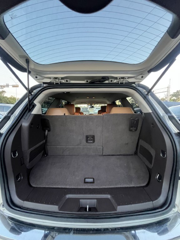 2016 Buick Enclave Image 14