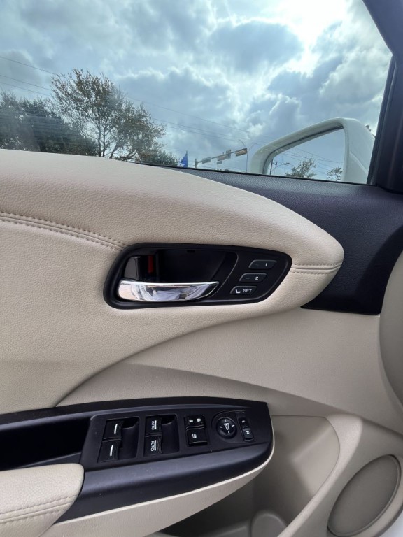 2013 Acura RDX Image 16