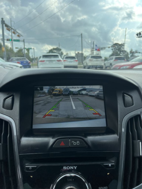 2012 Ford Focus Image 24