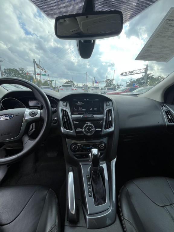 2012 Ford Focus Image 31
