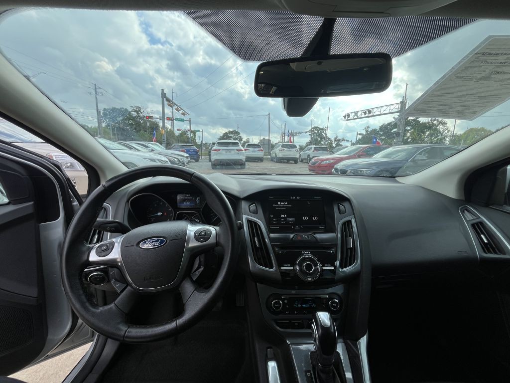 2012 Ford Focus Image 33