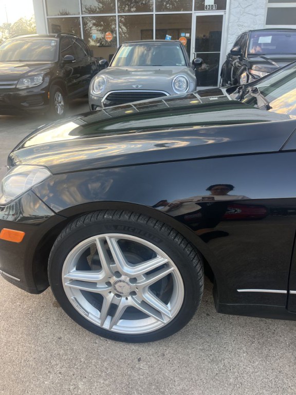 2013 Mercedes-Benz E-Class Image 39