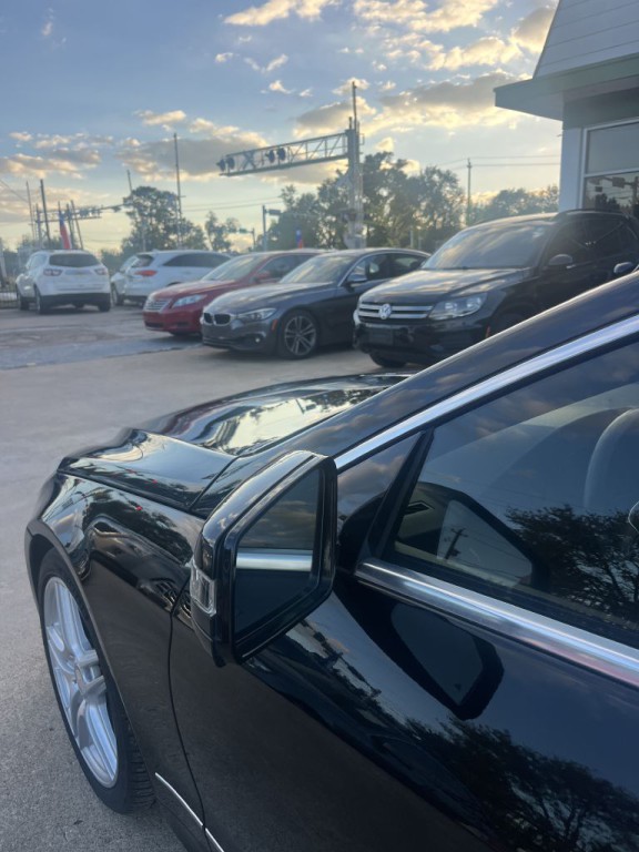 2013 Mercedes-Benz E-Class Image 40