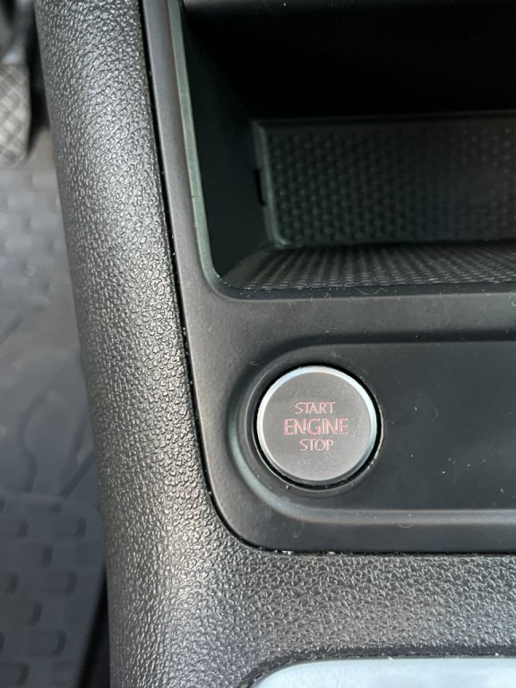 2016 Volkswagen Tiguan Image 22