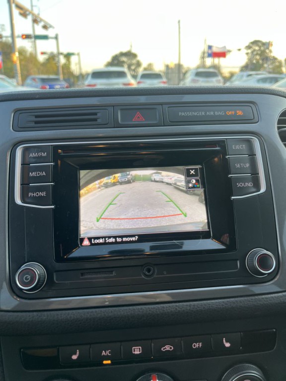 2016 Volkswagen Tiguan Image 25