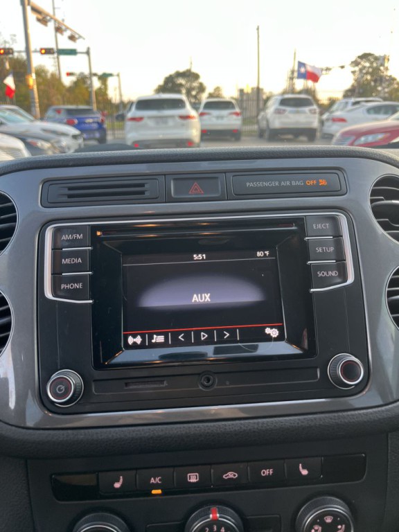 2016 Volkswagen Tiguan Image 26