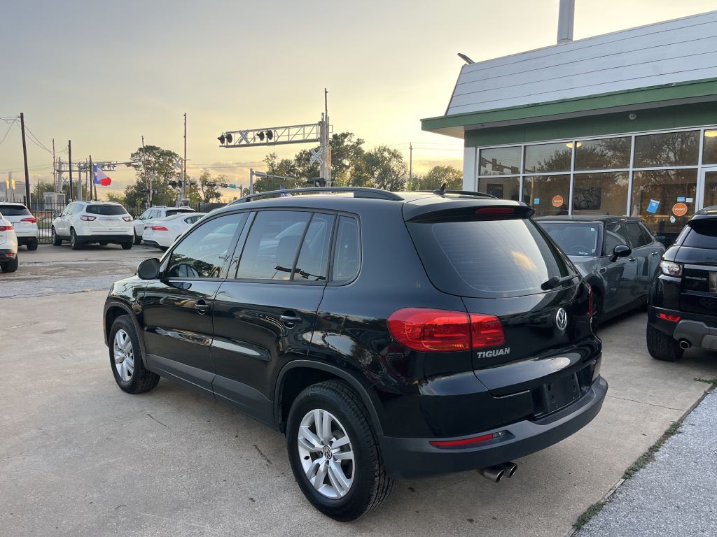 2016 Volkswagen Tiguan Image 44