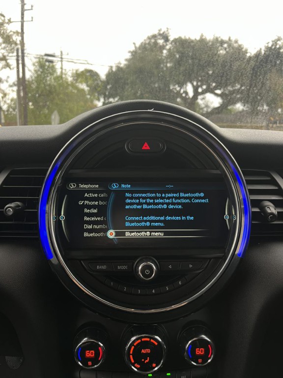 2016 MINI Cooper Image 30