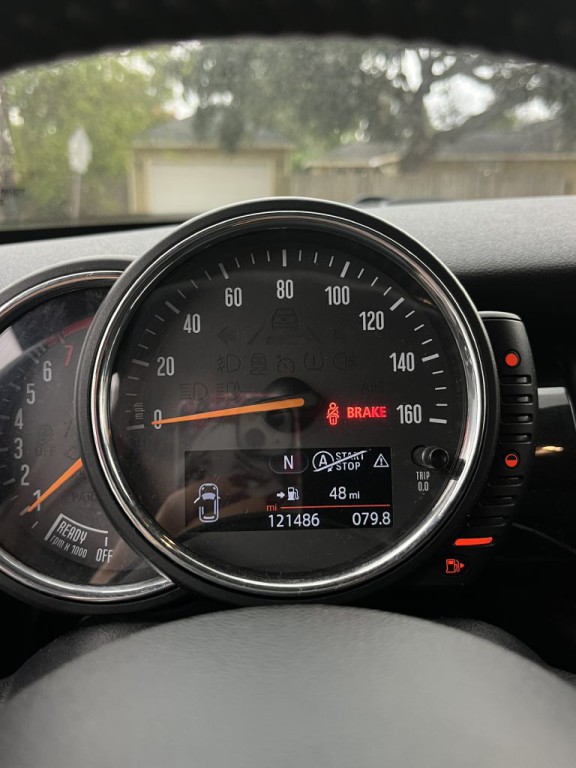 2016 MINI Cooper Image 36