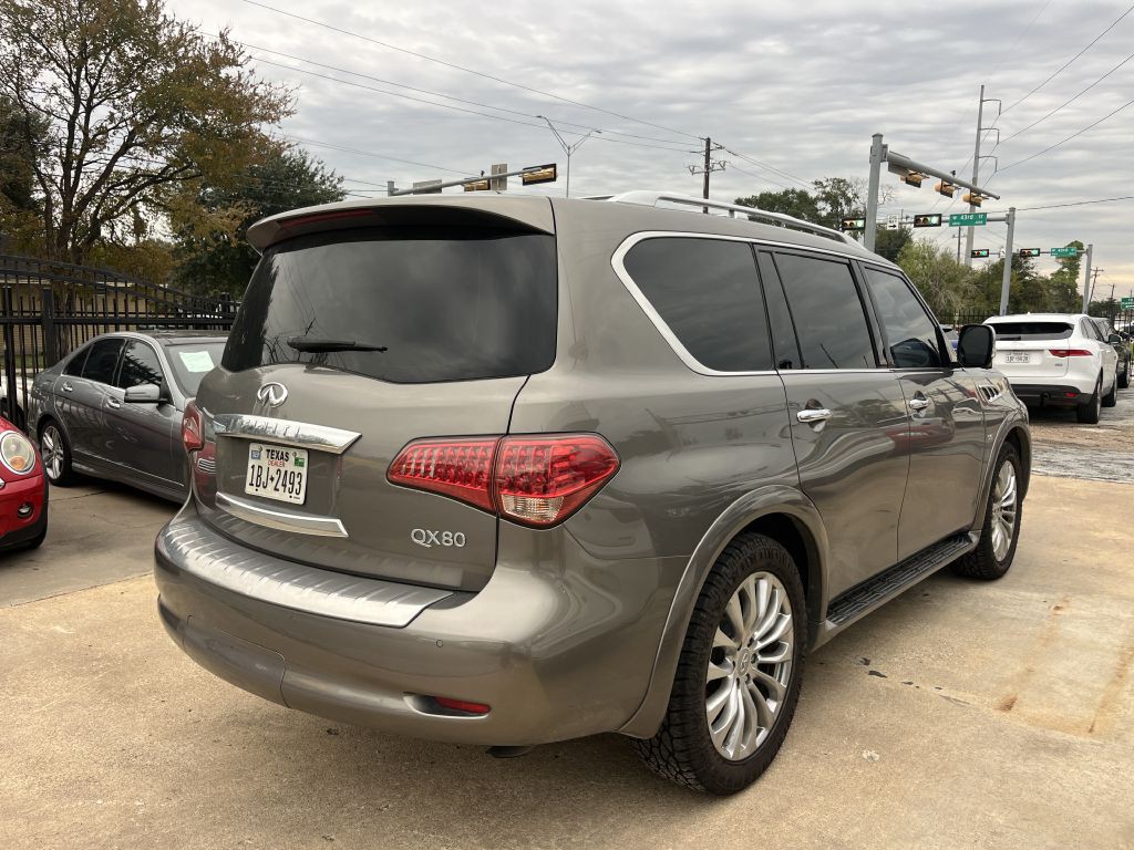 2017 INFINITI QX80 Image 33