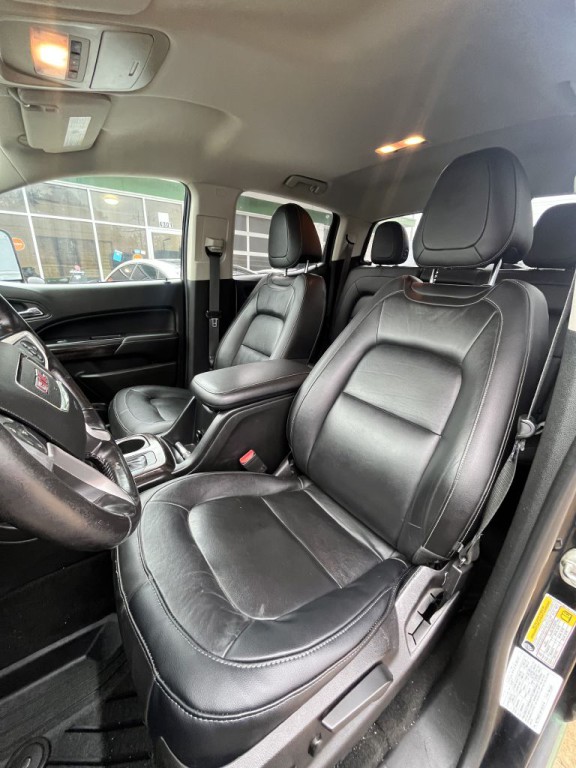 2017 GMC Canyon Image 13