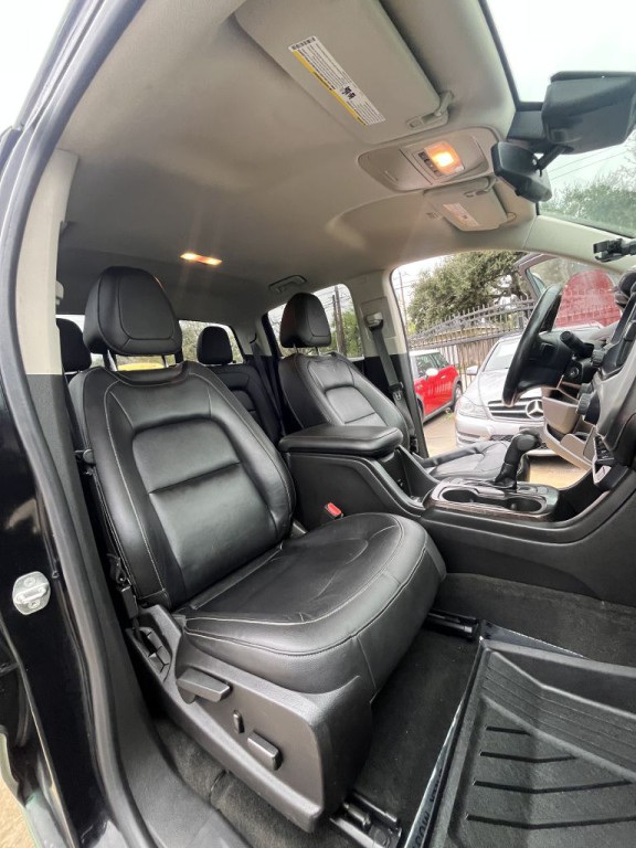 2017 GMC Canyon Image 16