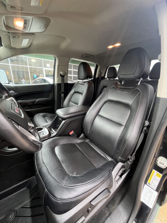 2017 GMC Canyon Image 19