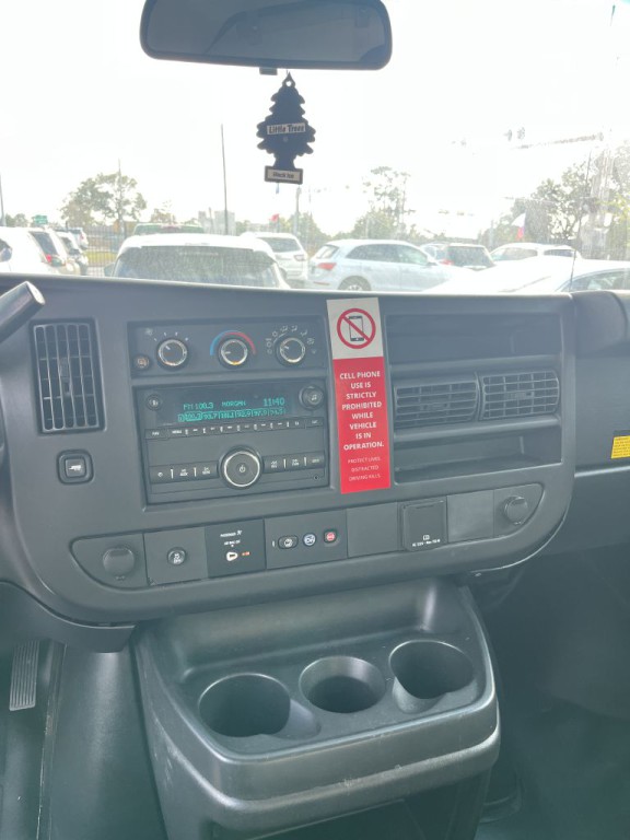 2018 Chevrolet Express Image 11