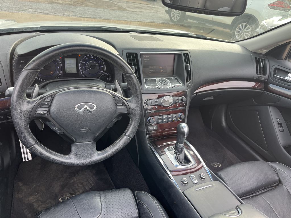 2010 INFINITI G37 Image 16