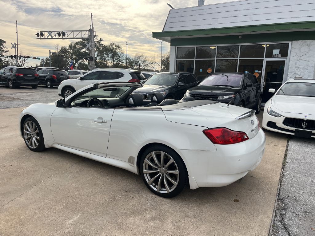 2010 INFINITI G37 Image 23