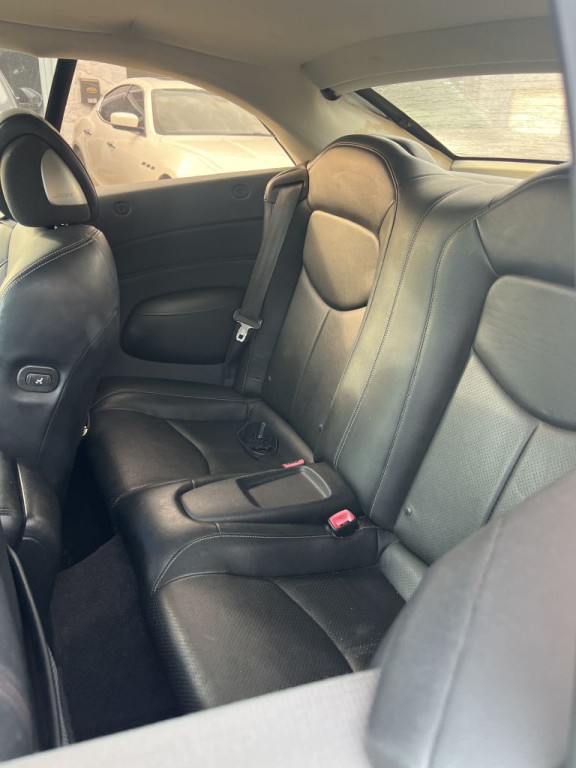 2010 INFINITI G37 Image 35