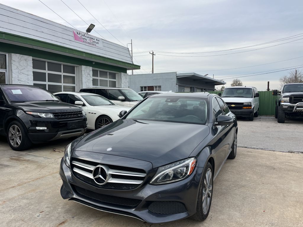 2016 Mercedes-Benz C-Class Image 1