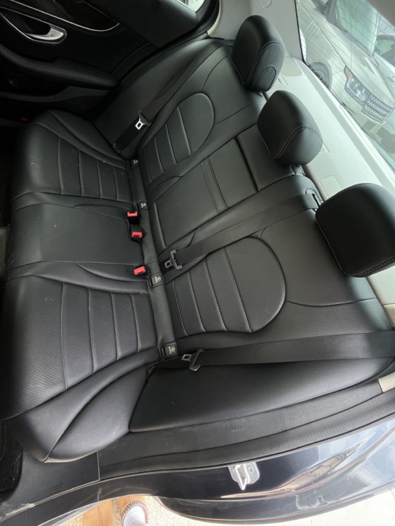 2016 Mercedes-Benz C-Class Image 8