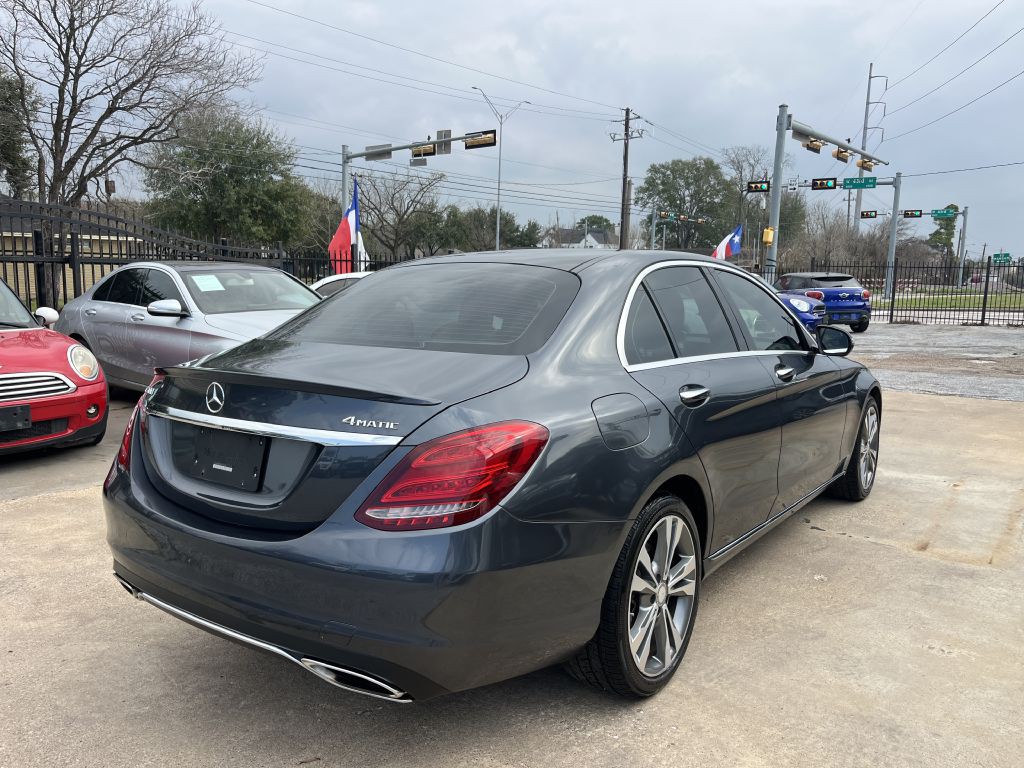 2016 Mercedes-Benz C-Class Image 9