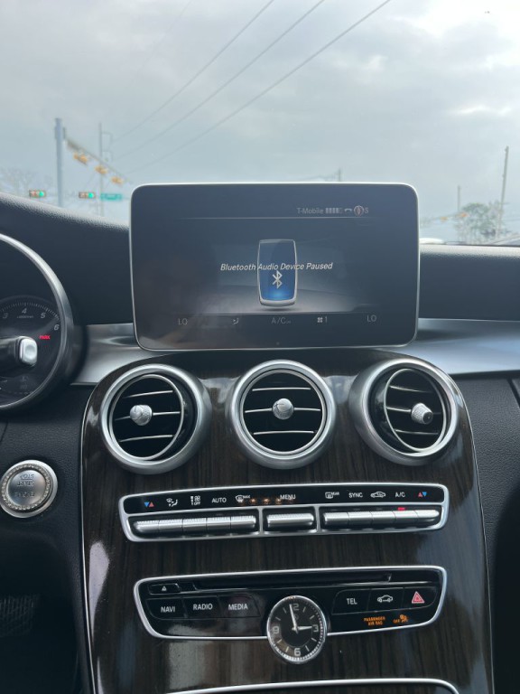 2016 Mercedes-Benz C-Class Image 20