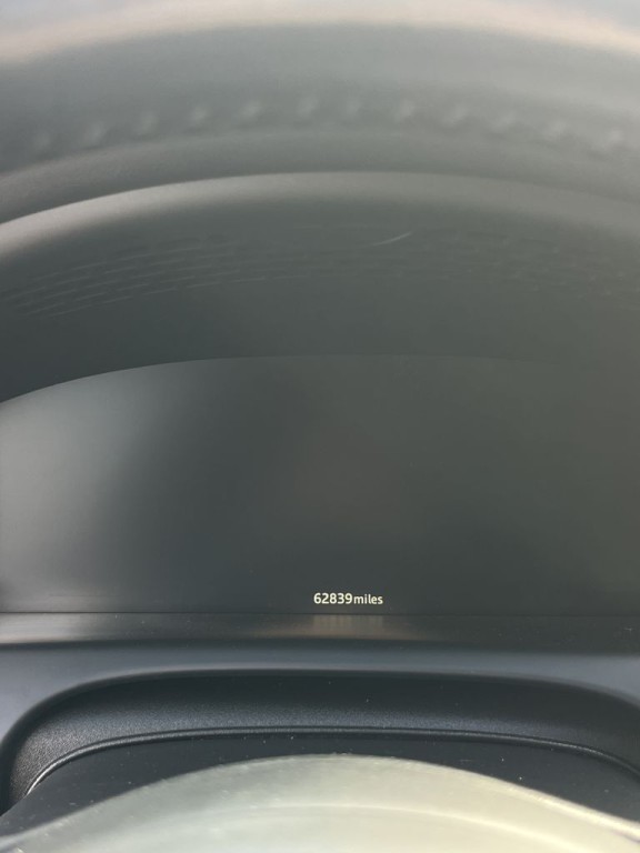 2016 Jaguar XJ Image 39